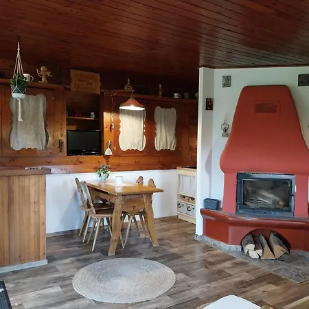 Chata Huslenky Holiday home Huslenky
